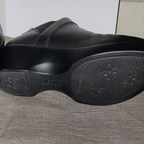 Alegria Natalee Black Chelsea Boot - Picture 5 of 6